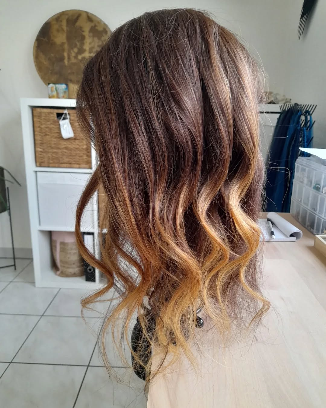 Coupe et coloration par Floriane Magnin