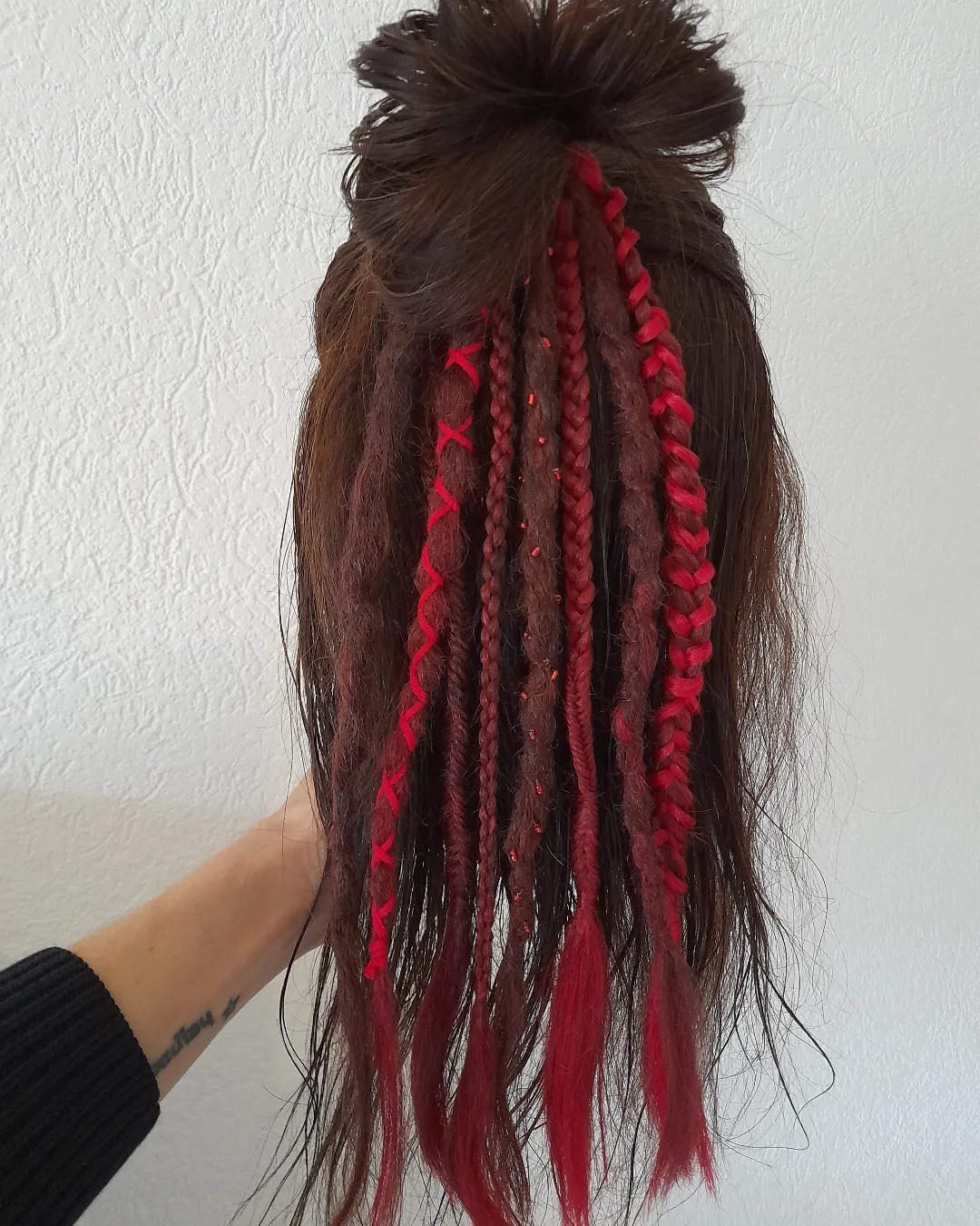 Set de dreads synthétiques artisanales tonalité rouge - Kitch and Hair