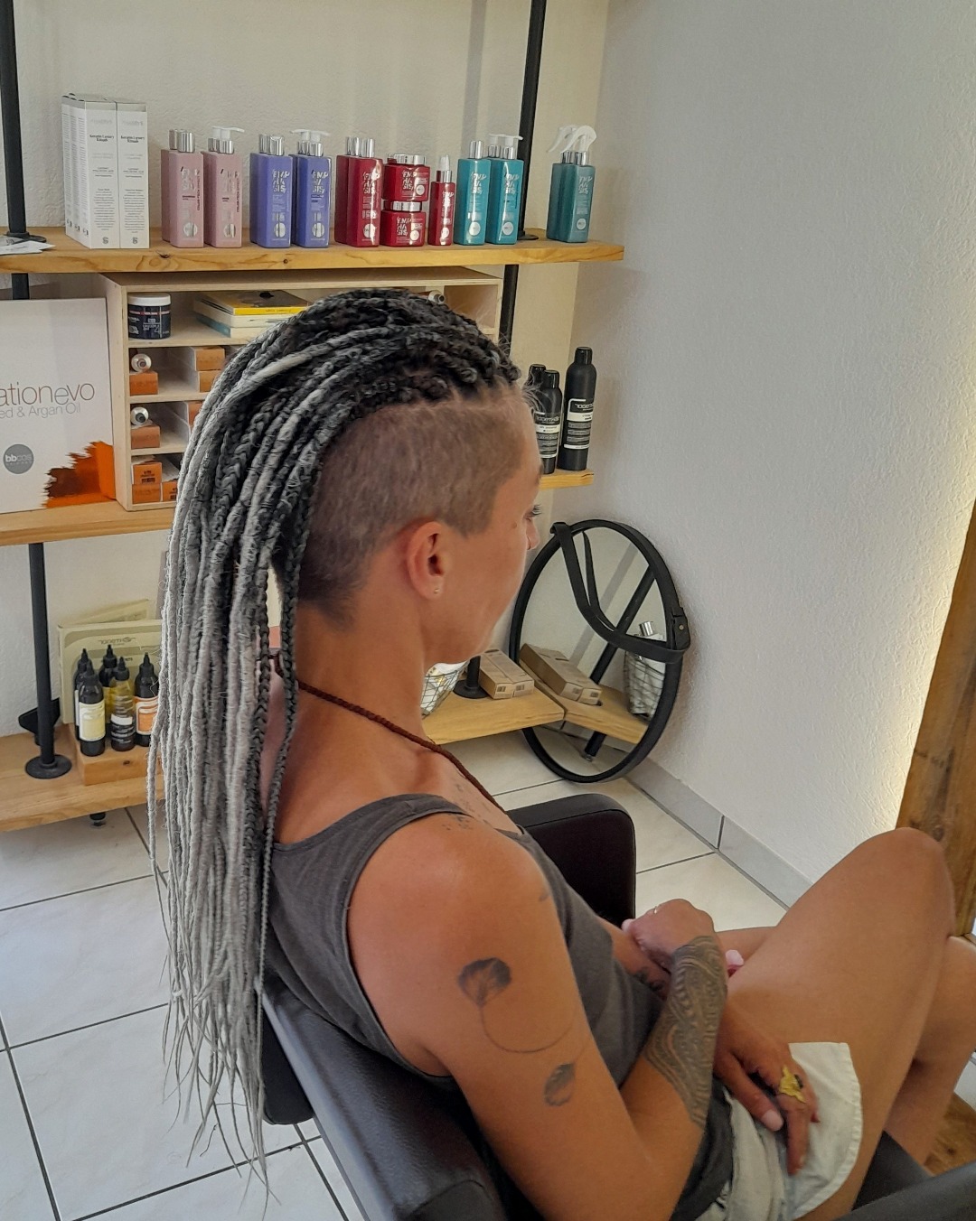 Dreads synthétiques sur mesure par Floriane Magnin - Kitch & Hair Cousset